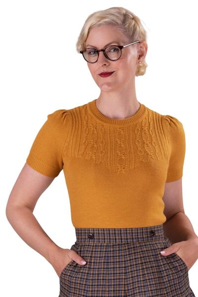 EMMY Neulepusero, Sweatergirl's Staple Mustard
