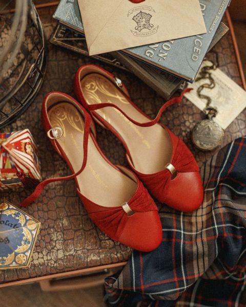 Shoes, CHARLIE STONE Grifo Scarlet Red
