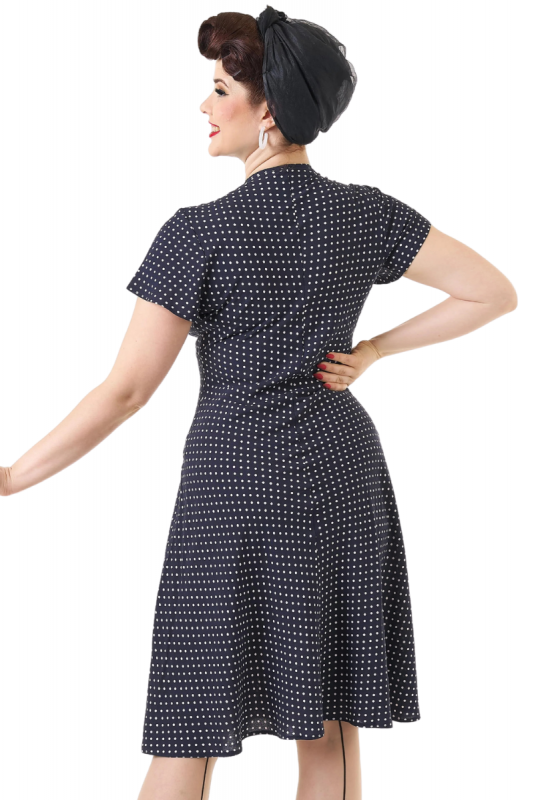 Mekko, PRETTY RETRO Tea Navy Polka