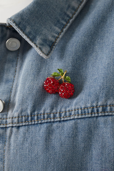 Brooch, CHERRY