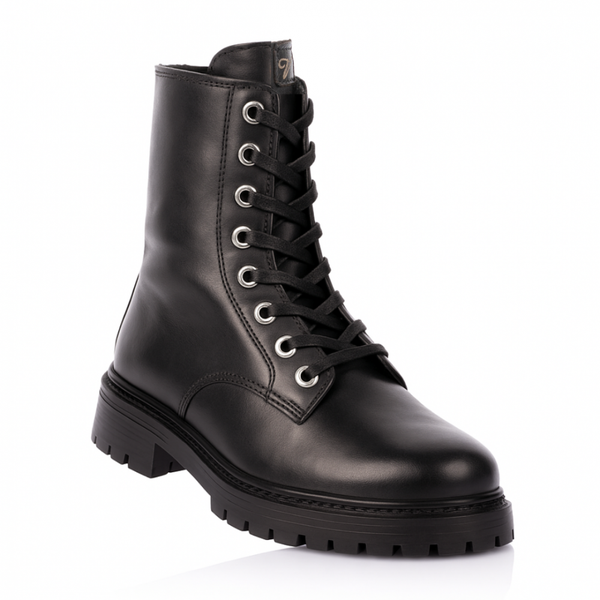 Maiharit, VINTRO Sanni Musta