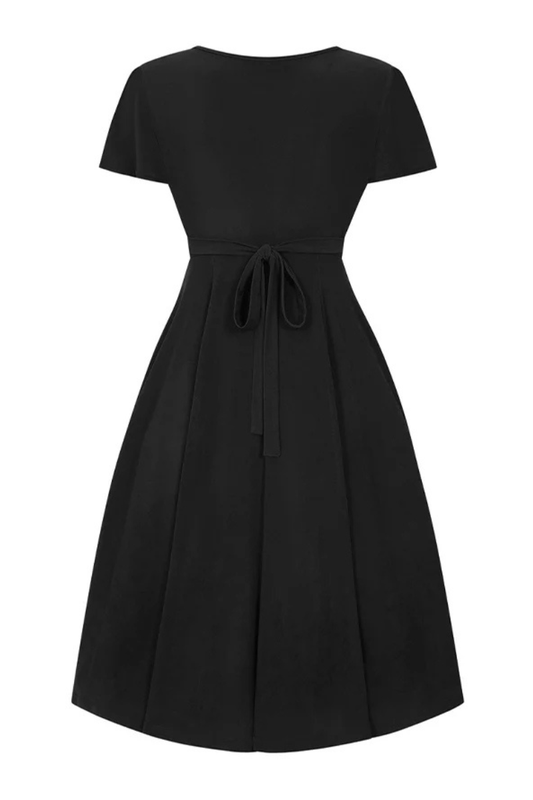 Kellomekko, LYRA Musta